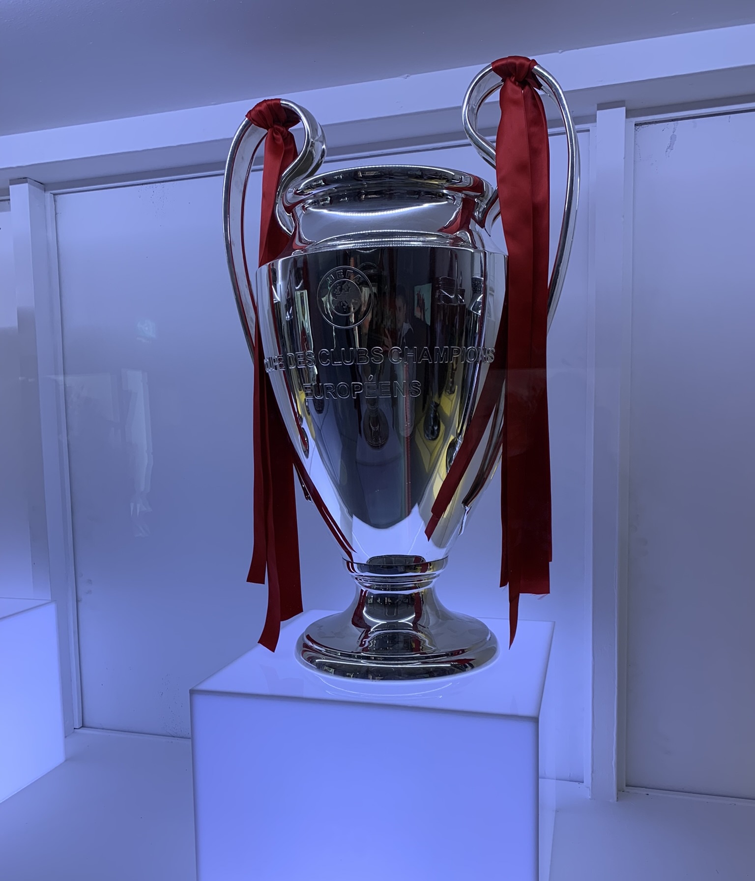 Trofeo de la Champions League expuesto en el museo de Anfield
